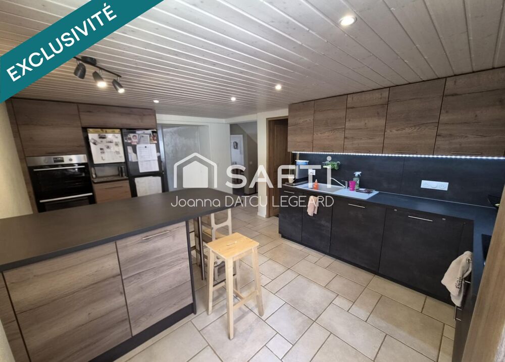 Maison de village triplex