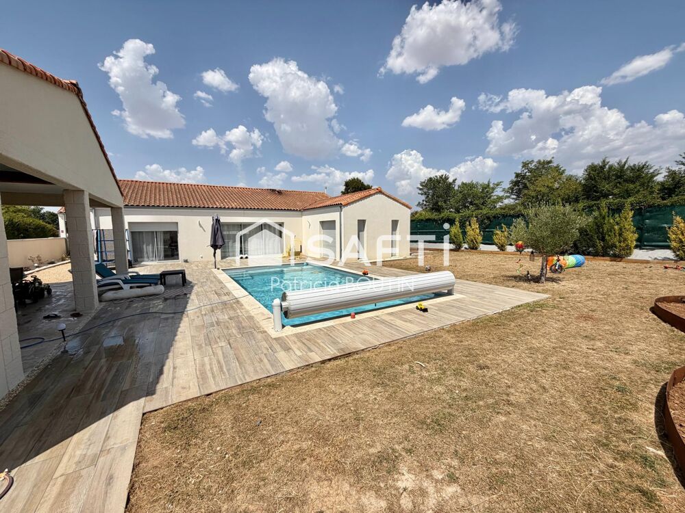 Vente Maison PAVILLON 2020 DE PLAIN PIED 3 CHAMBRES DONT UNE SUITE PARENTALE ET PISCINE A FORS ! Fors