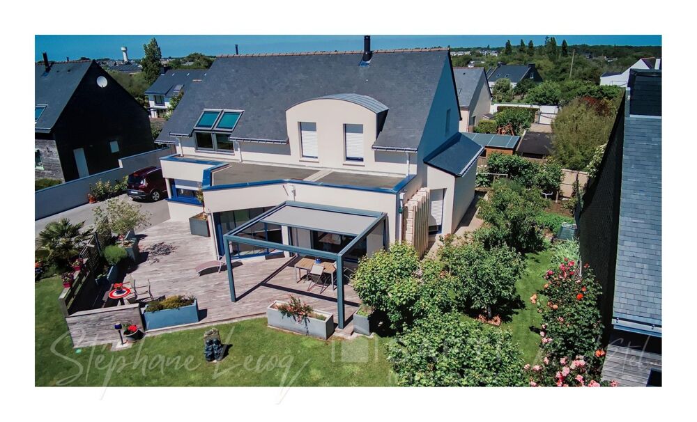 Volumes rares pour une grande maison familiale