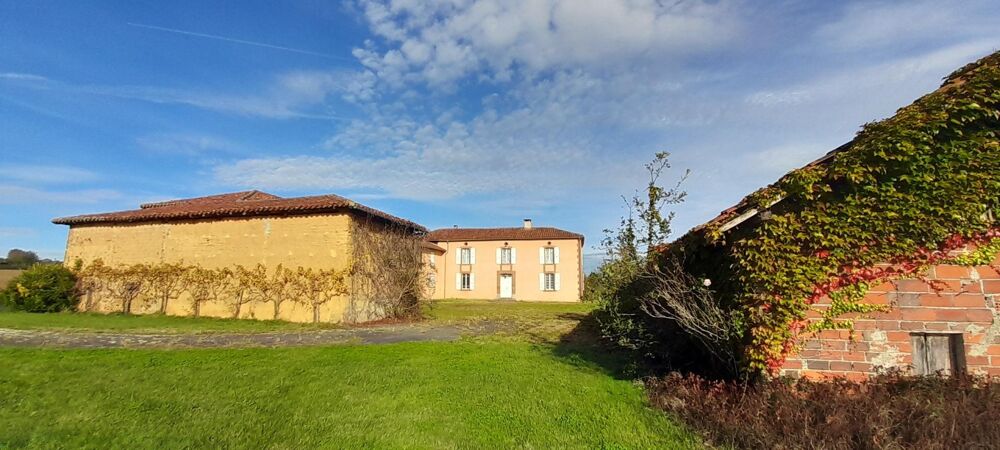 Vente Maison Ancien ferme avec vue imprenable sur les Pyrénées Guizerix
