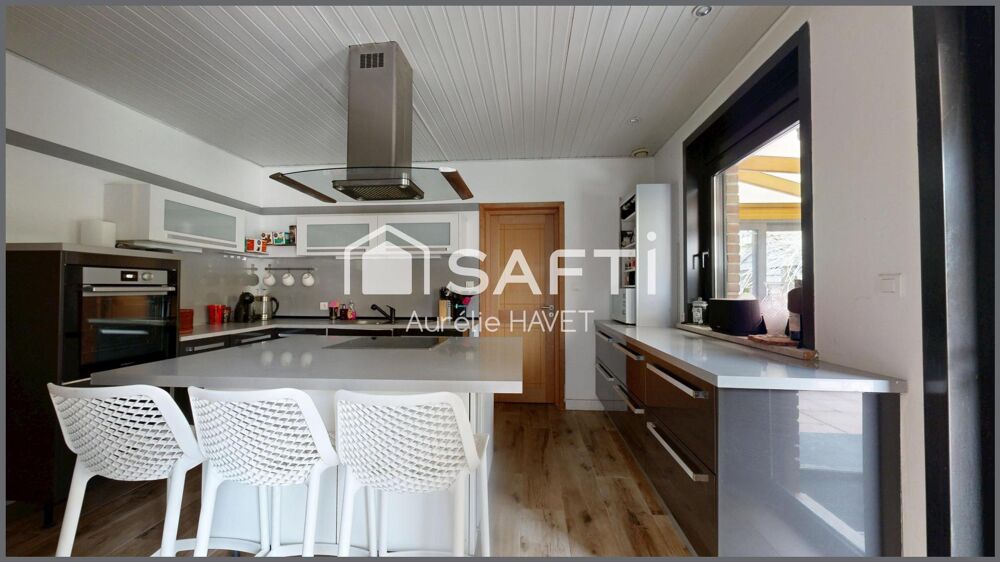 Vente Maison Maison 182 m2 - 5 ch - Terrain 1335m2 -  au calme Eperlecques
