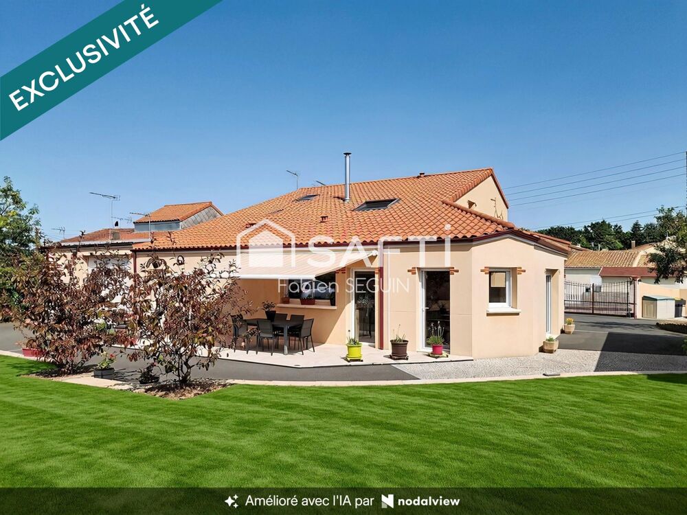 Longère rénovée lumineuse, entretenue bénéficiant de beaux volumes !