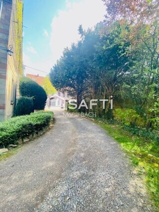  Immeuble � vendre 947 m�