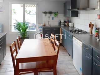  Maison à vendre 10 pièces 200 m²