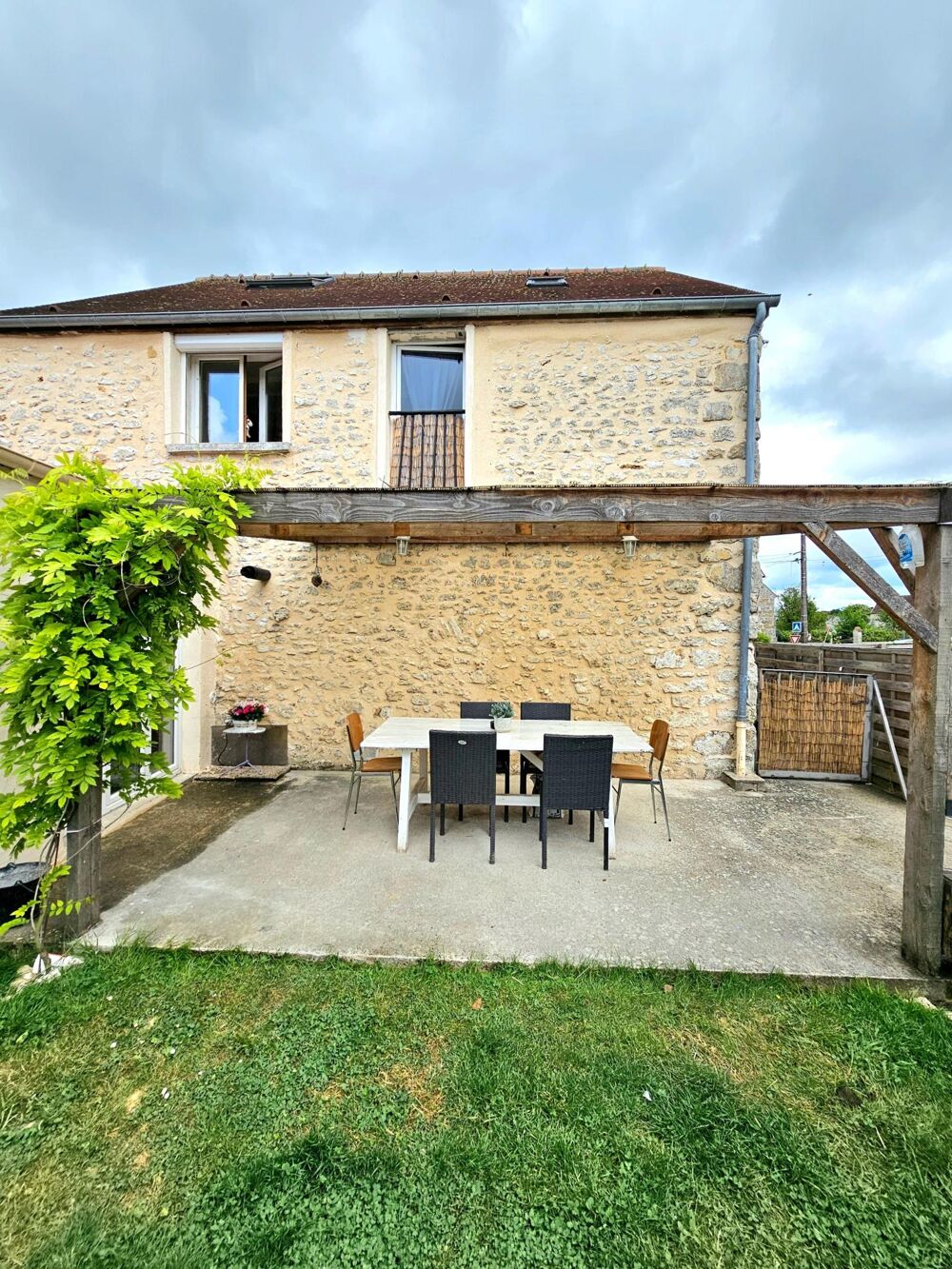 Vente Maison Maison familiale 140 m² – 6 chambres et jardin Saint-mars-vieux-maisons