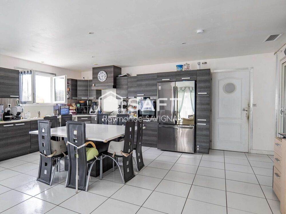 Vente Maison Maison de 130 m2 dans un lotissement au calme sur un terrain de 1140 m2 Moreilles