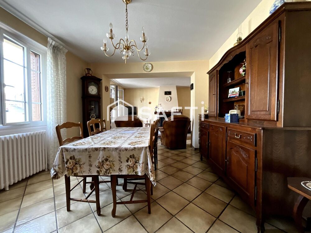 Maison avec sous-sol complet et dépendance!