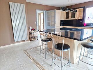  Maison à vendre 7 pièces 232 m²