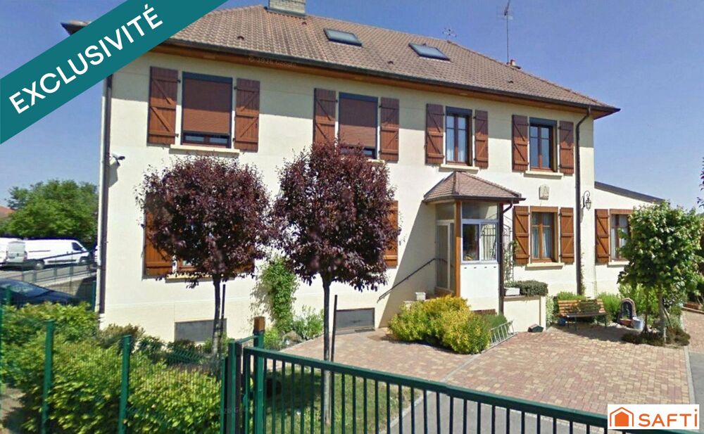 Vente Immeuble Spécial investisseur : vaste ensemble immobilier mixte incluant un local commercial et 4 appartements loués Mirecourt