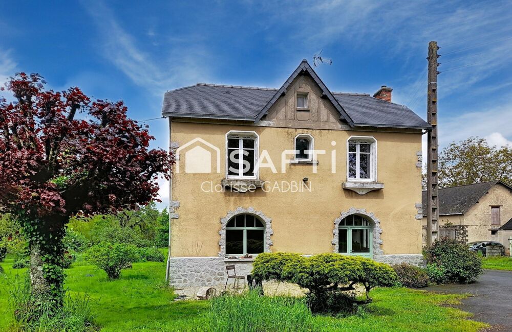 Belle propriété avec une maison des années 1950 et une longère aménagée en loft. Dépendances avec boxes et plan d'eau et 1 hect