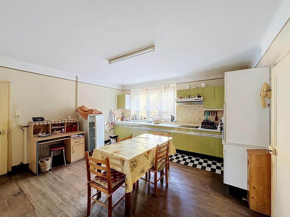 Vente Maison Maison avec grande annexe et beau terrain Maizeroy