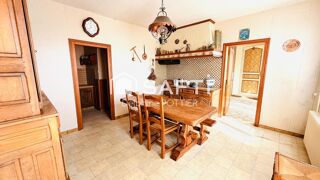  Maison à vendre 13 pièces 393 m²