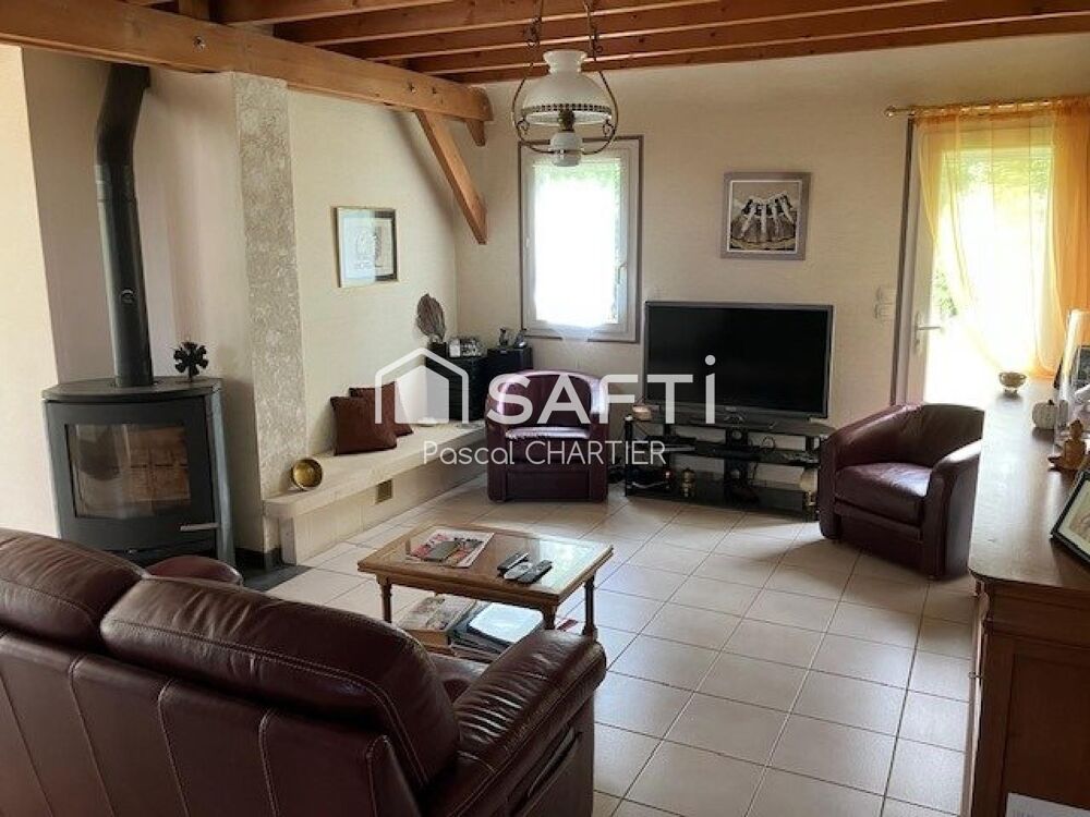 Coup de coeur assuré pour cette maison à Mozé Sur Louet.