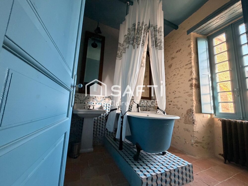 � vendre  Propri�t�/ch�teau Coulans-sur-G�e (72550)