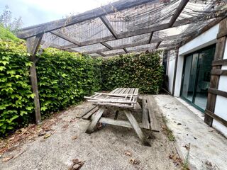  Immeuble à vendre 240 m²