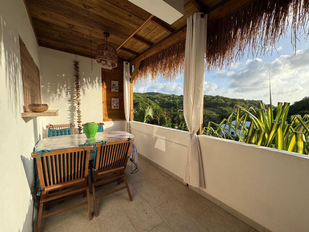 Vente Appartement T2 lumineux avec terrasse à Sainte-Anne Sainte-anne