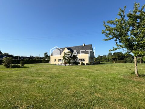   Pavillon spacieux et lumineux � Amfreville (50480) Maison - 7 pi�ce(s) - 211 m�