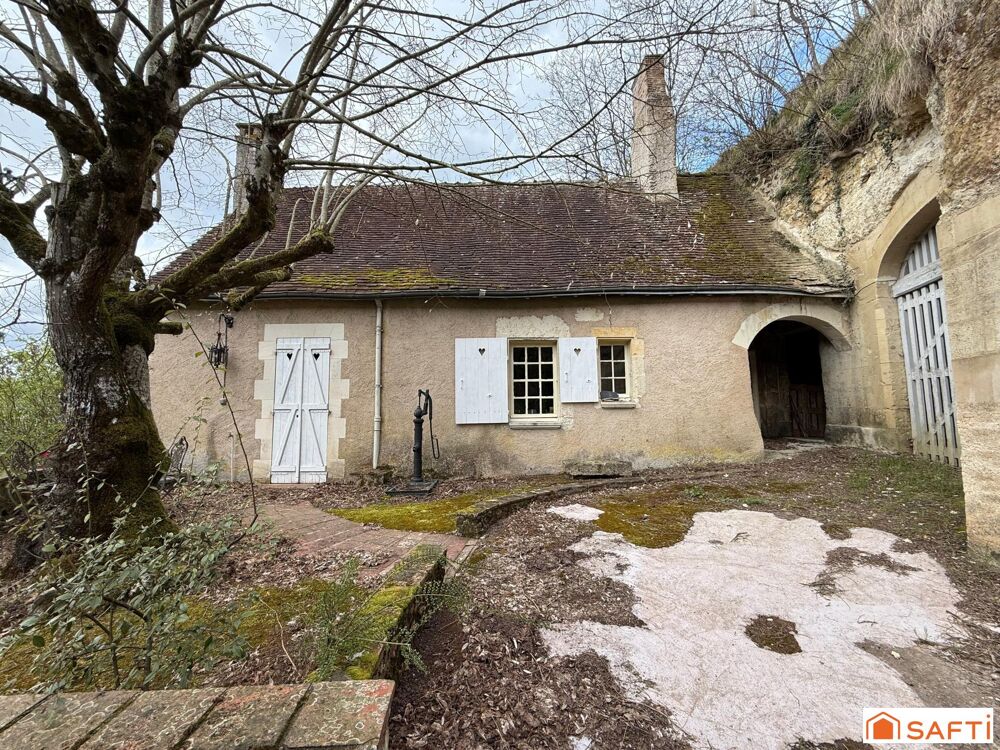 à vendre  Propriété/château La Chartre-sur-le-Loir (72340)