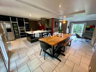  Maison � vendre 7 pi�ces 185 m�