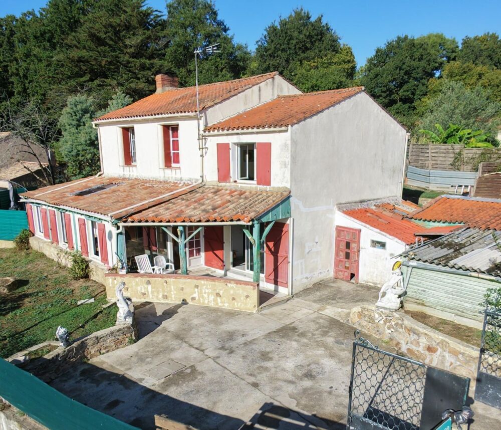 Vente Maison Maison 4 chambres 2 bureaux, potentiel exceptionnel ! Venansault