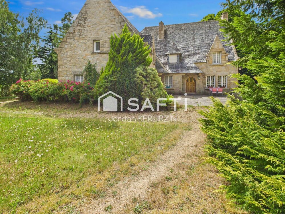 Maison de Prestige avec 6 chambres + maison de 35m² sur un terrain de 10040m².