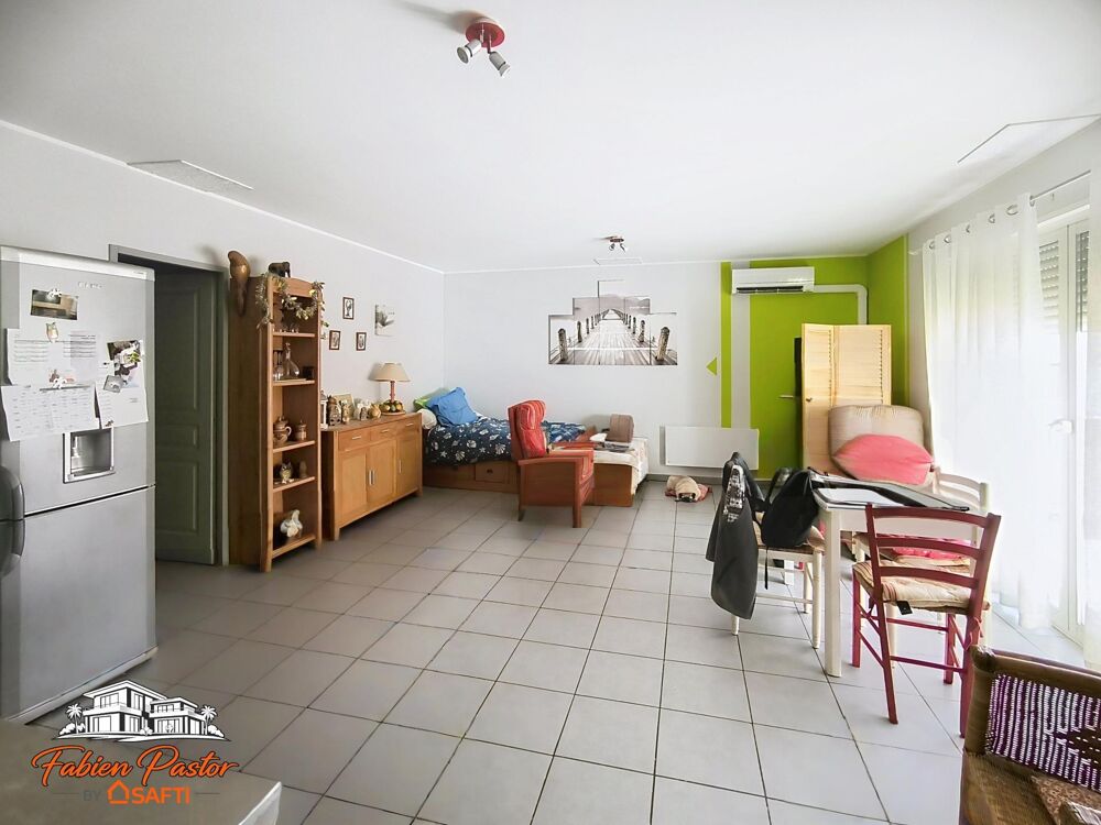 Maison traditionnelle plain-pied, 4 pièces, 106 m²