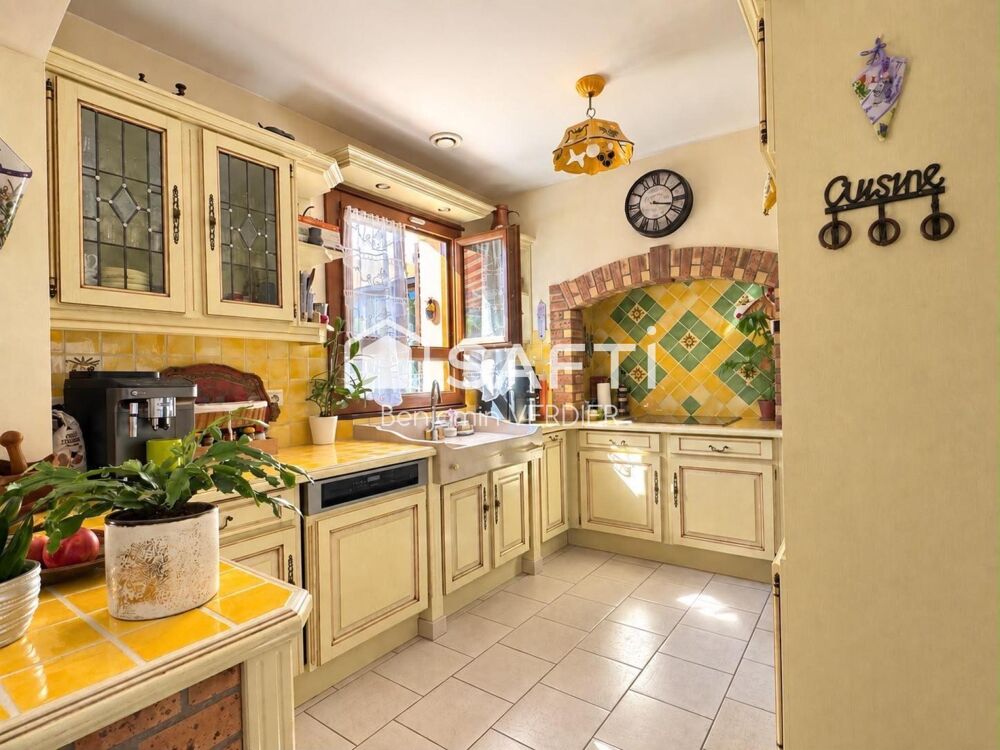 Vente Maison Maison familiale 130 m² avec jardin et sous-sol Guerard