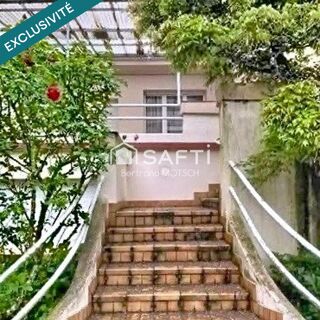  Immeuble � vendre 211 m�