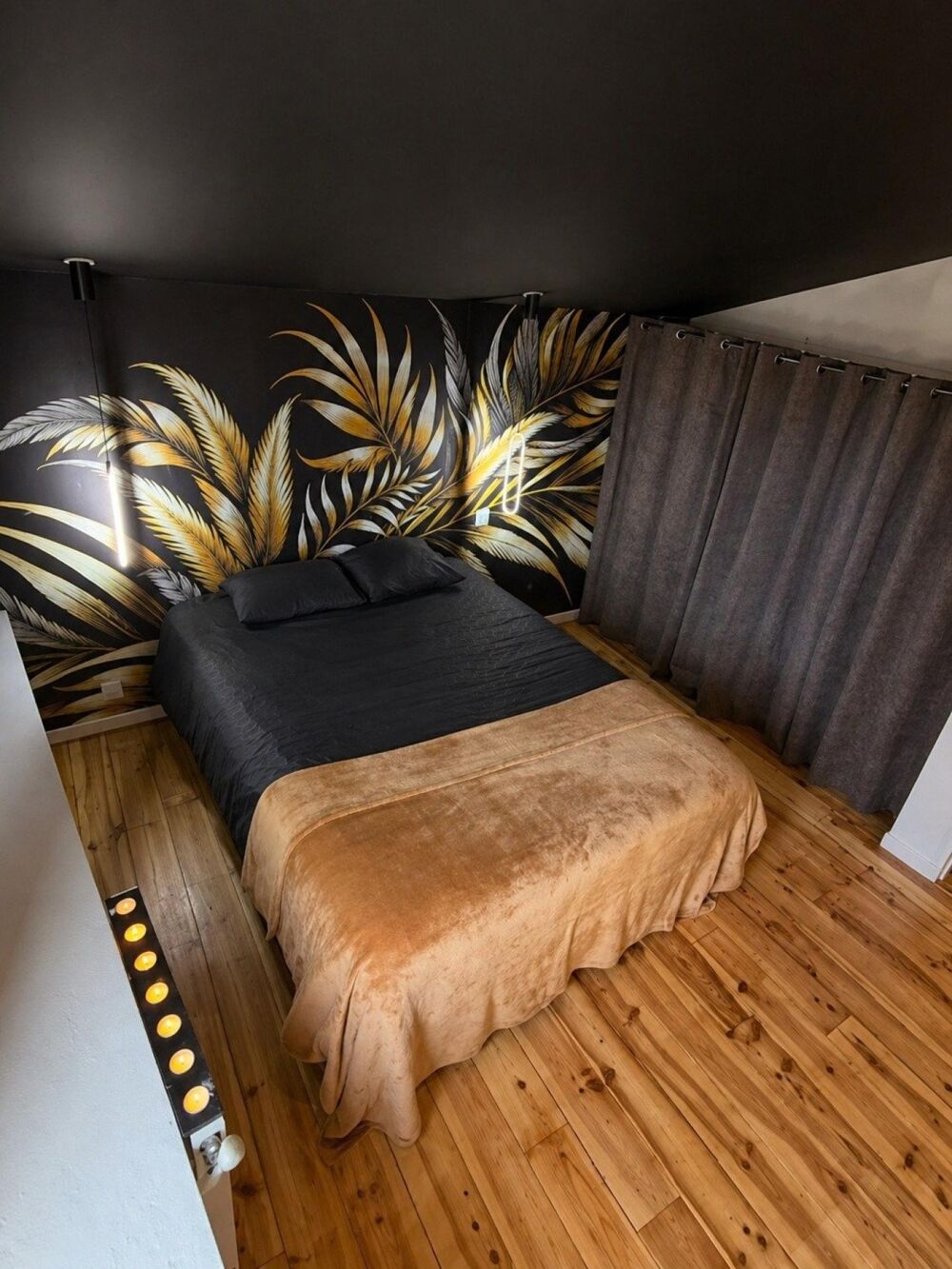 BEGLES BAGATELLE : LOFT D'ARCHITECTE DE 202 M2