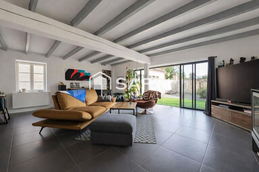 Maison en pierre - 5 pièces - 145m²