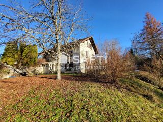  Maison � vendre 10 pi�ces 275 m�