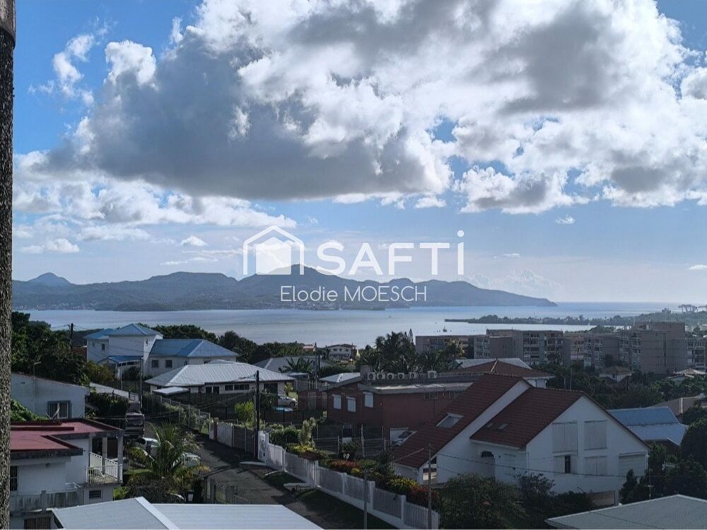 Vente Appartement Magnifique T4 avec salon traversant et sa vue mer ! Le lamentin