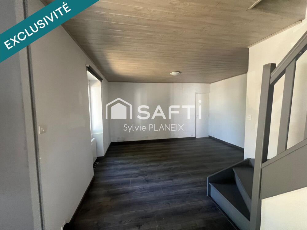 Maison de charme avec garage et terrain de 320 m2.