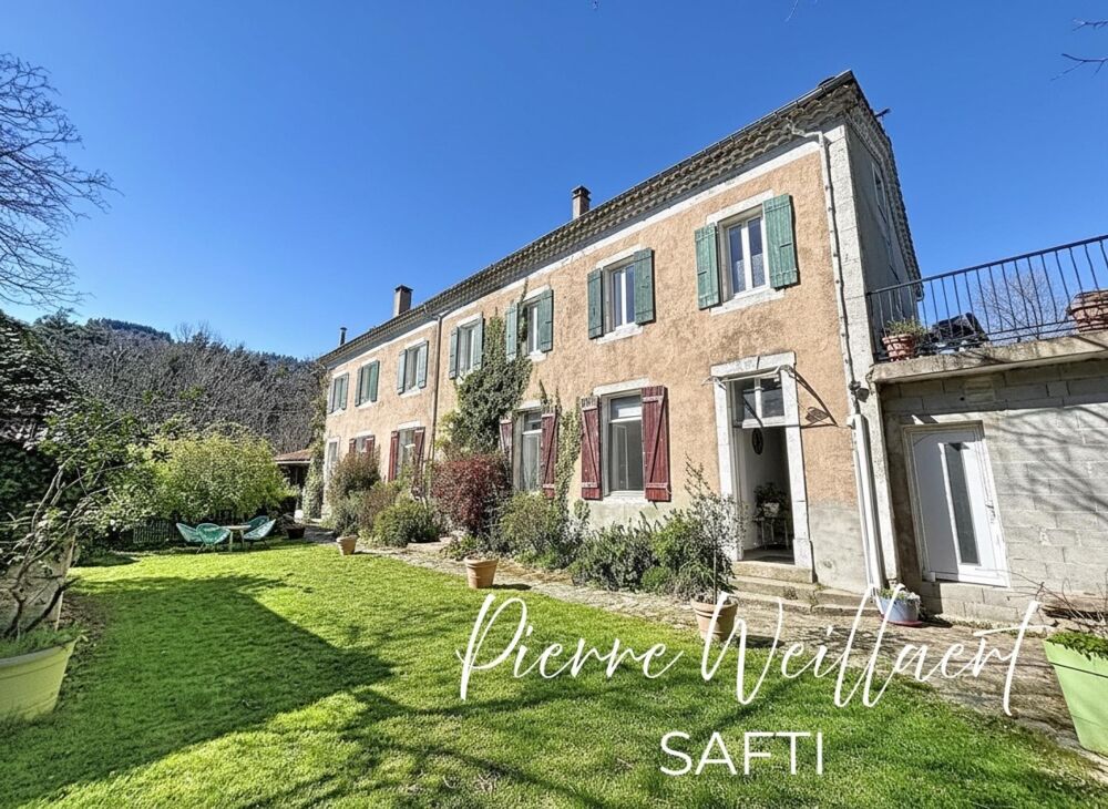 Ancienne École Rénovée avec Fort Potentiel de Gîtes  Ardèche