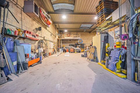 ENTREPOT + BUREAUX 340 M&sup2; EN ZAC 890833 94140 Alfortville