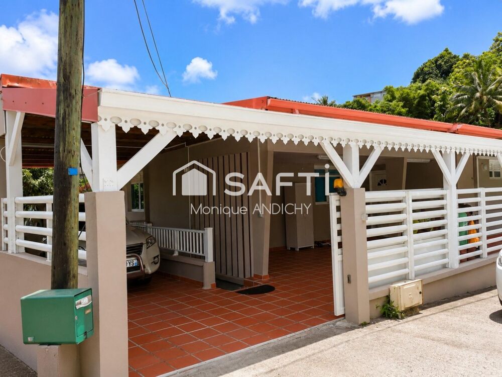 Vente Immeuble Habitez et percevez un revenu locatif Saint-joseph