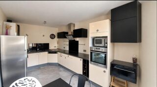 Vente Maison Maison de ville de 92 M2 dans le centre historique de montferrand Clermont-ferrand
