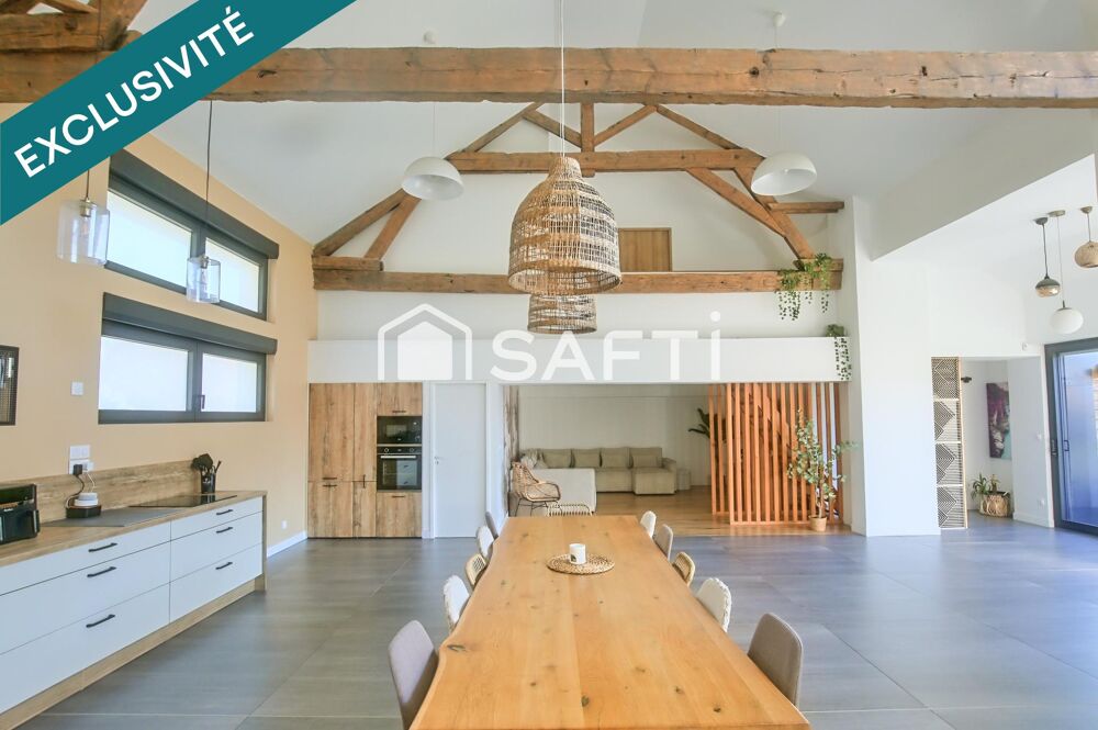 Vente Maison Propriété avec Loft , Terrasse, Spa privatif et trois appartements T2 avec terrasse, grand parking Armbouts-cappel