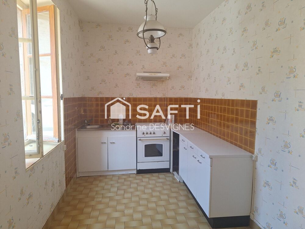 Vente Maison Maison 120 m2, 4 chbrs et dépendances. Saint-leger-sous-beuvray