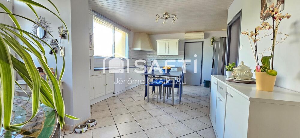 Maison sans travaux avec 4 chambres de 130 m2 sur une parcelle de 1959 m2.