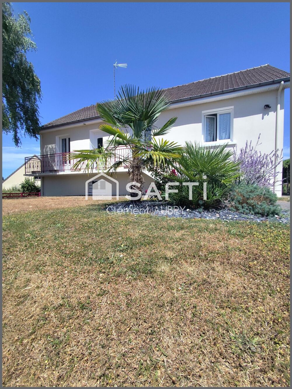 Vente Maison Pavillon 3 chambres avec un magnifique terrain global d'environ 1200m² ! Saint-ouen-des-toits