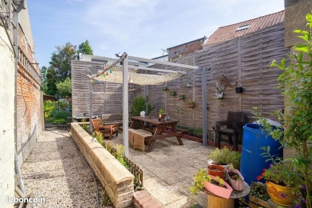 maison atypique avec gros potentiel