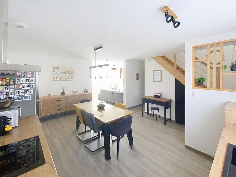 Vente Maison MAISON 135 m² COUP de COEUR Noyal-chatillon-sur-seiche