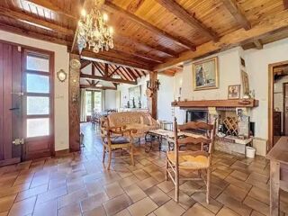  Maison  vendre 7 pices 228 m