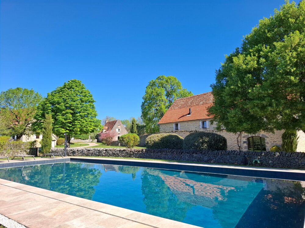 Maison 15 pièces 760 m² · à Gramat · 760 m² · 1 198 000 €