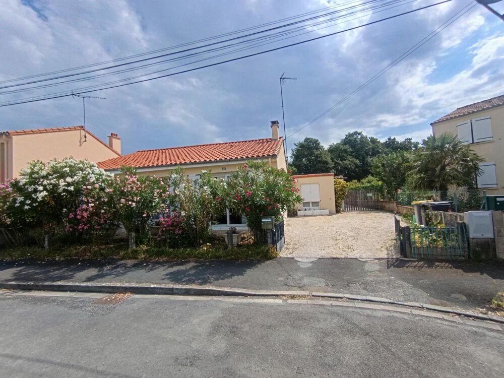 Maison de Plain Pied avec 3 chambres et un jardin