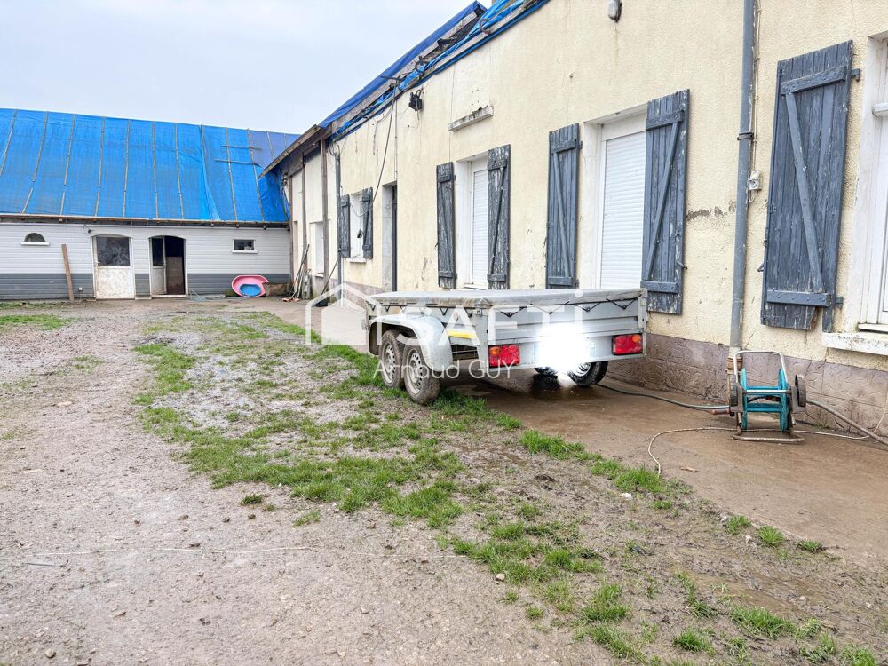 Vente Maison Maison à rénover avec sympathique terrain Thoire-sous-contensor