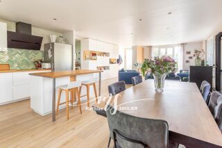  Maison � vendre 9 pi�ces 240 m�