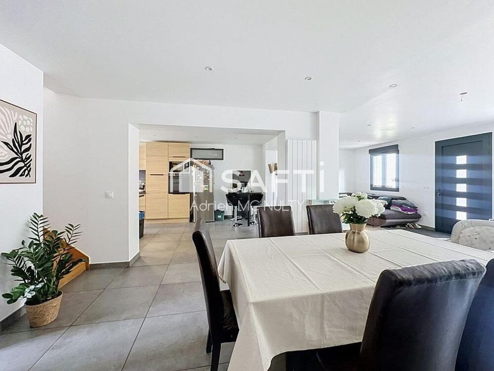Vente Maison Maison 6 pièces 130m2 rénovée, jardin 780m² Villeneuve-saint-georges