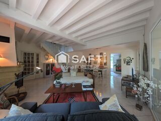  Maison à vendre 10 pièces 325 m²